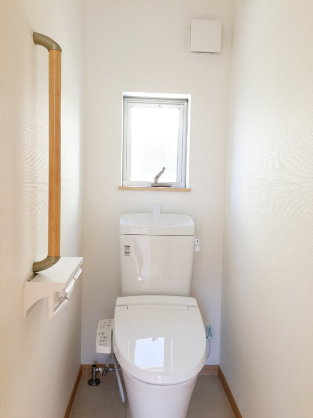 ¥È¥¤¥ì¤Î¥ê¥Õ¥©¡¼¥à